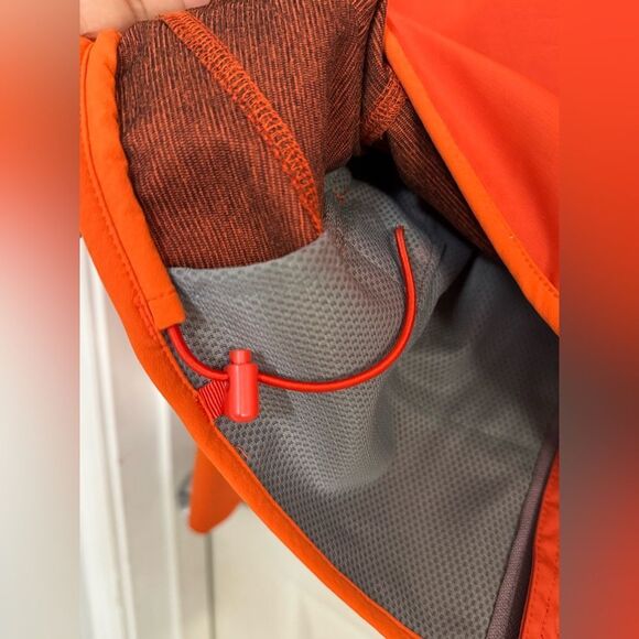 Patagonia Orange Women's Jacket - Picture 12 of 16